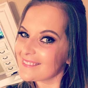 Meet your Posher, Christy